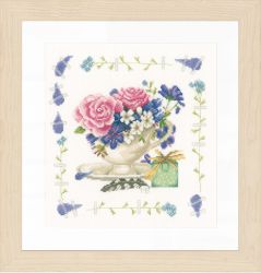 PN-0170950 Набор для вышивания LANARTE "Bouquet of roses"