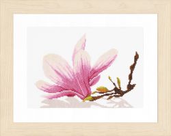 PN-0008304 Набор для вышивания LANARTE "Magnolia Twig With Flower"